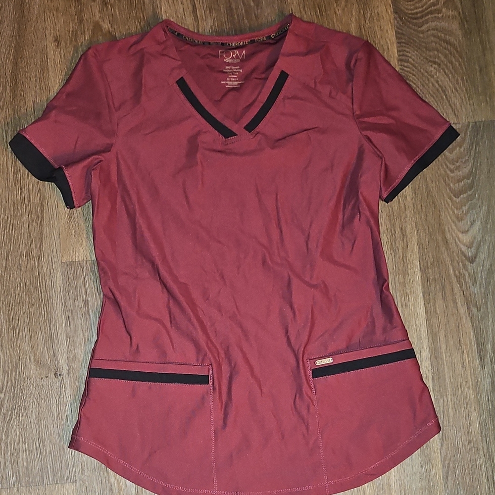 Figs Women's Burgundy Short Sleeve Scrub Top